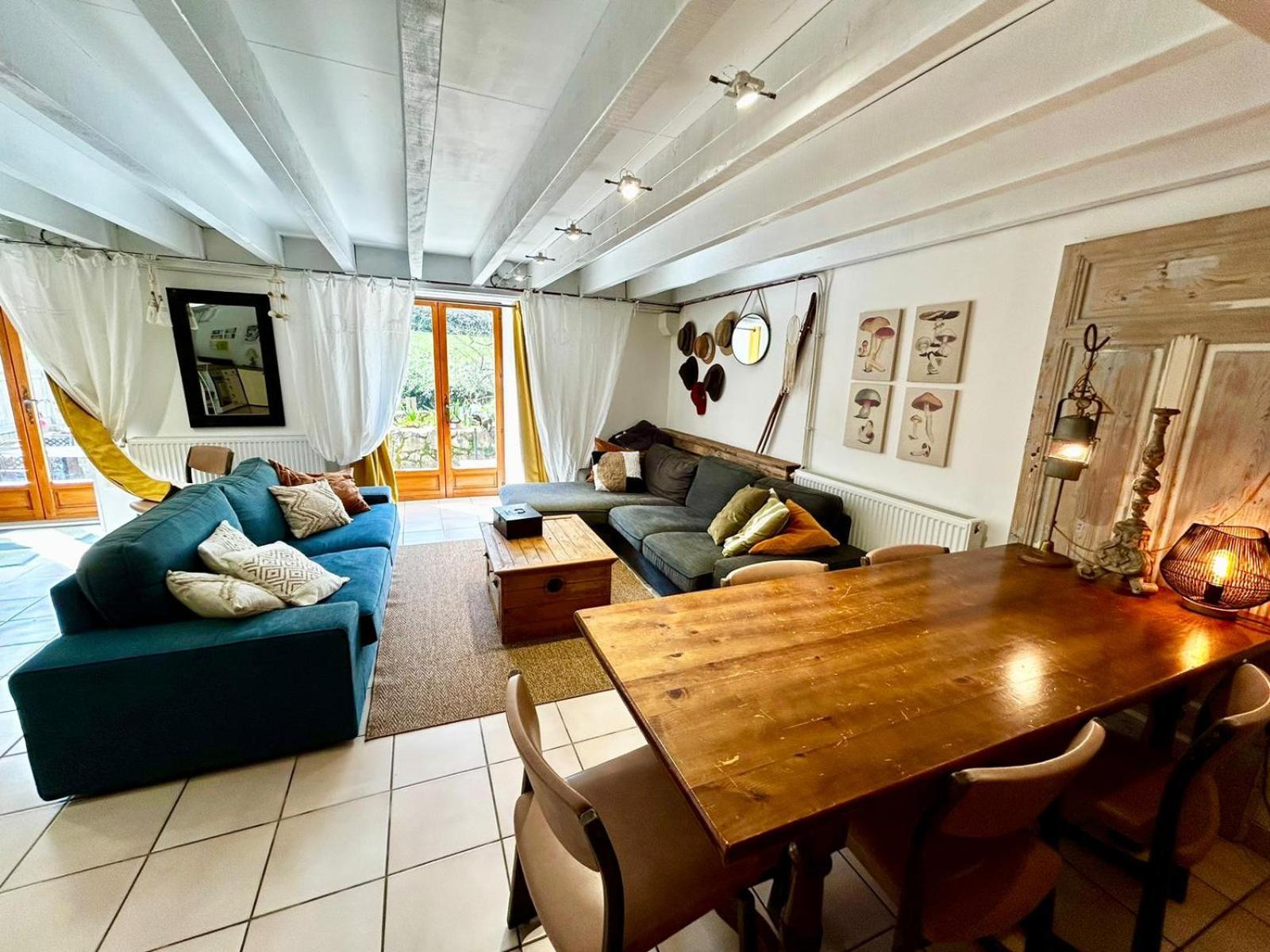 Rives De Bourges Appartement Burzet Buitenkant foto