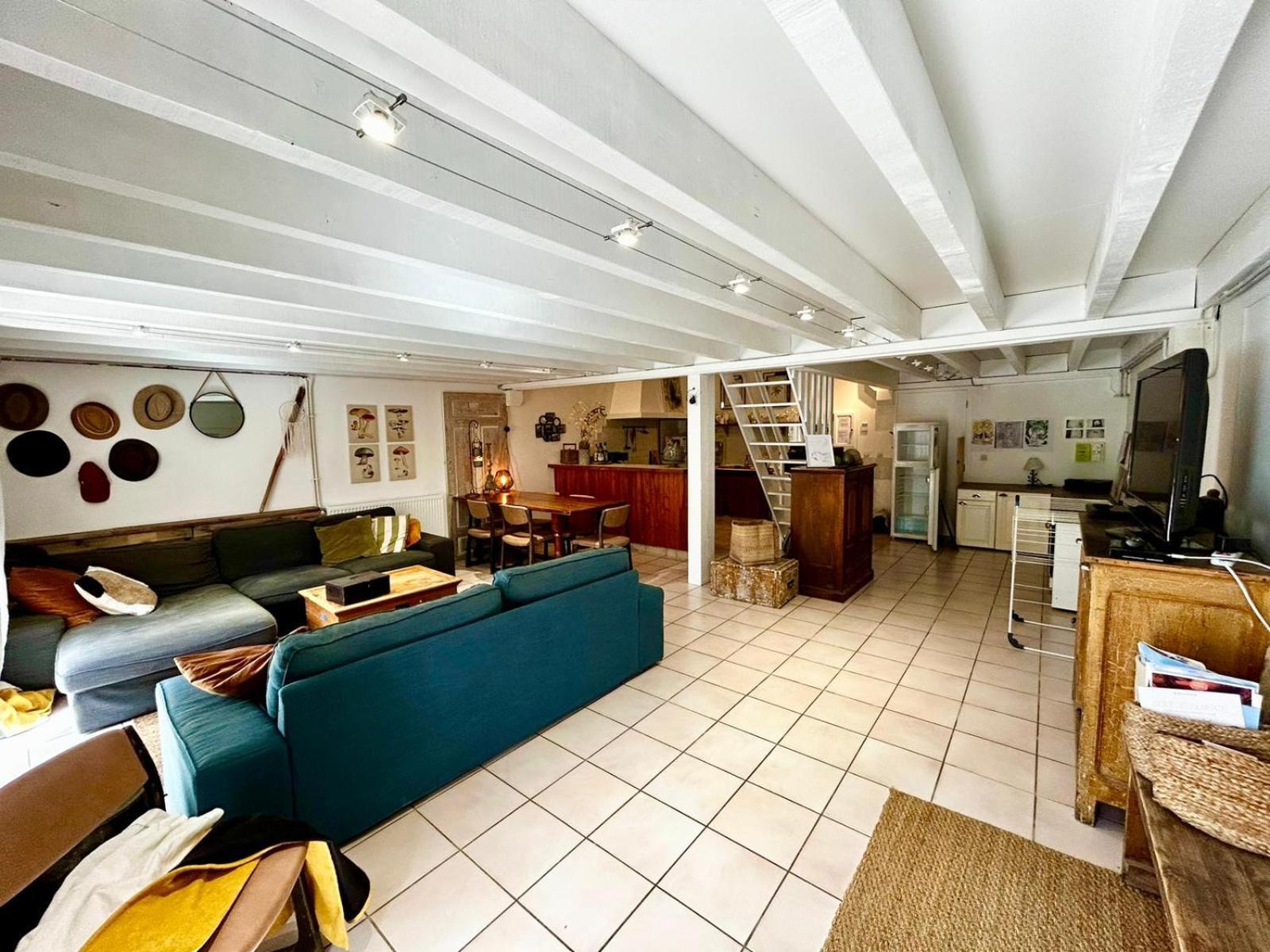 Rives De Bourges Appartement Burzet Buitenkant foto