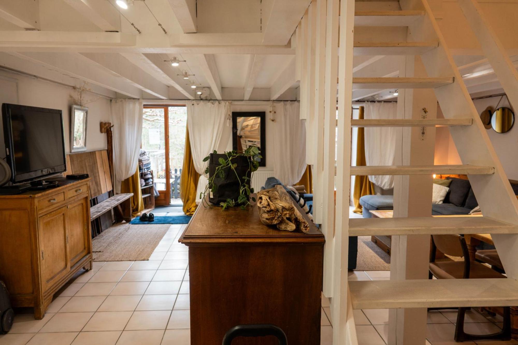 Rives De Bourges Appartement Burzet Buitenkant foto